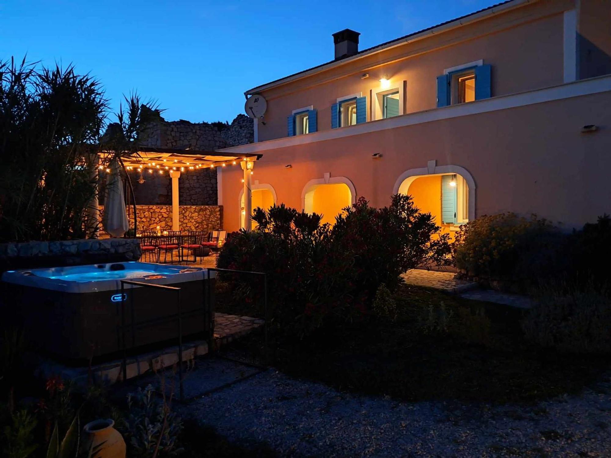 Villa Cesarica โนวาลยา ภายนอก รูปภาพ