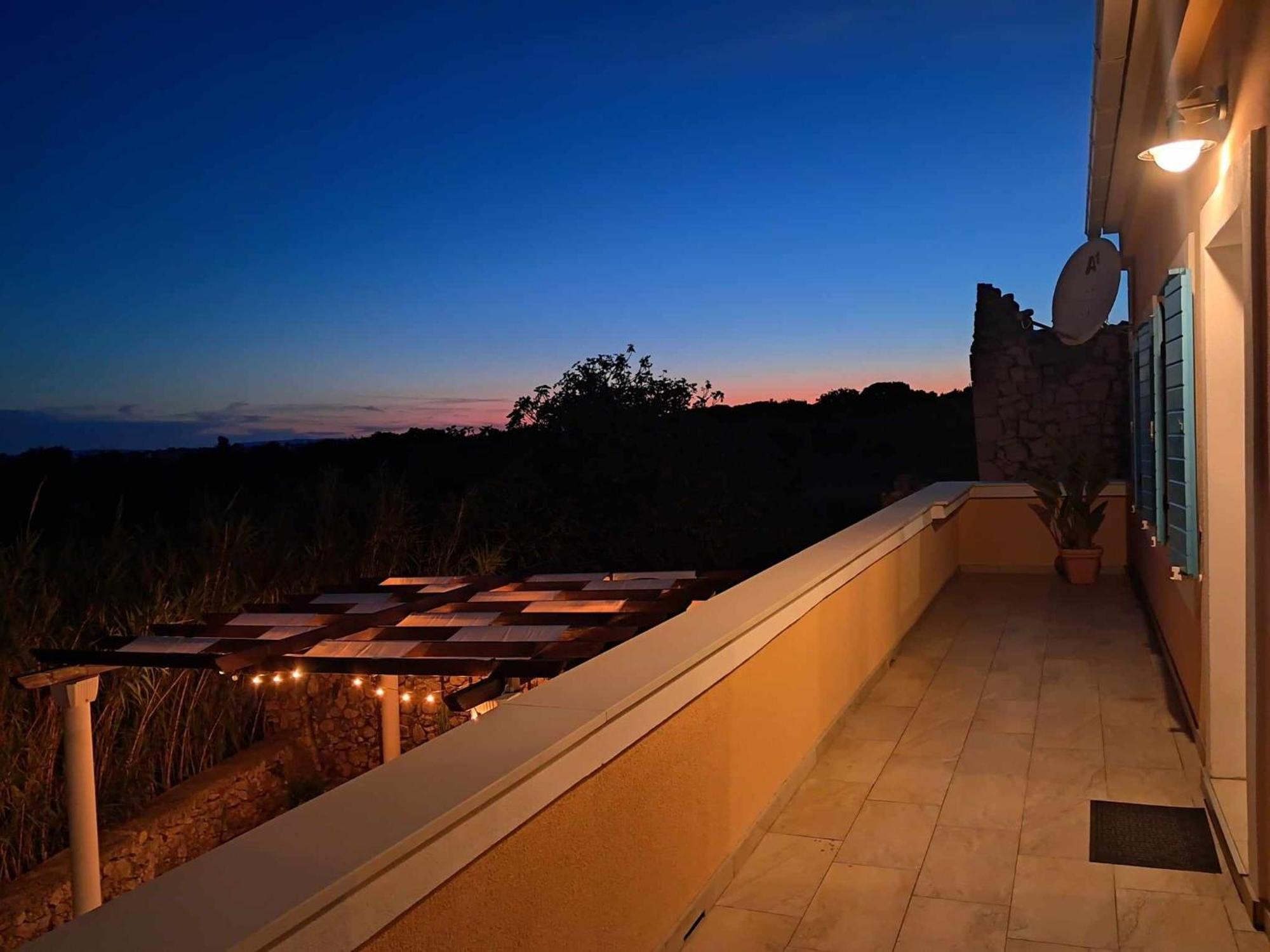Villa Cesarica โนวาลยา ภายนอก รูปภาพ