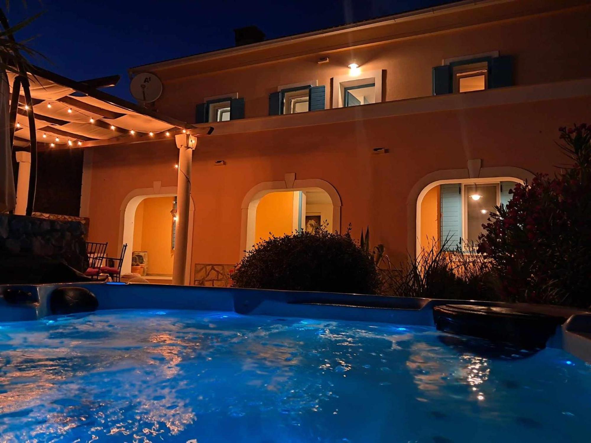 Villa Cesarica โนวาลยา ภายนอก รูปภาพ