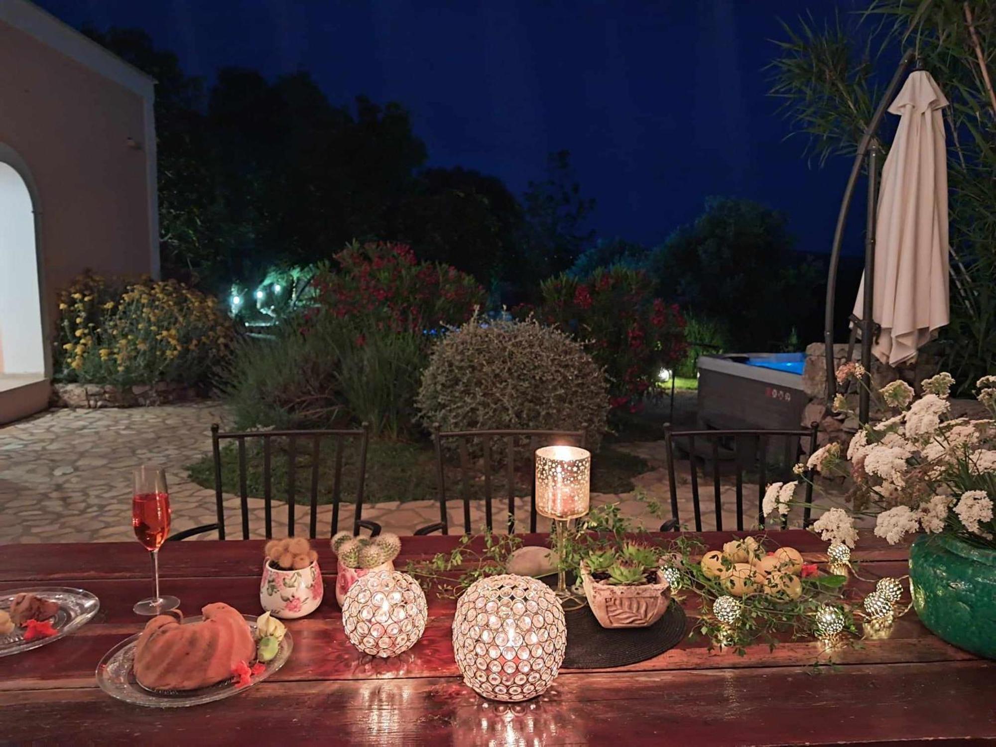 Villa Cesarica โนวาลยา ภายนอก รูปภาพ